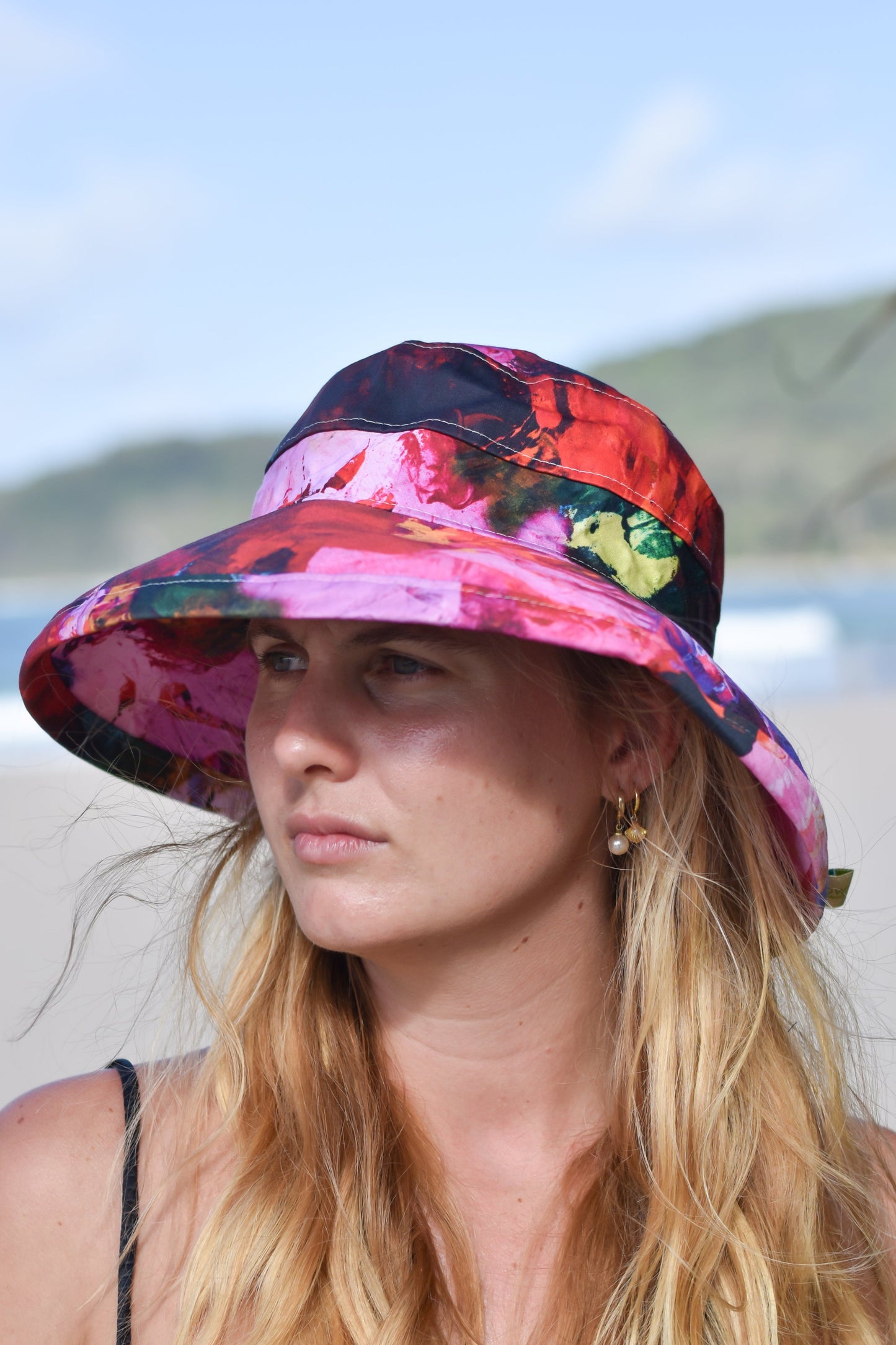 Camilla Cicoria Art - 'Passionate Devotion' - Noosa Hat - Standard brim